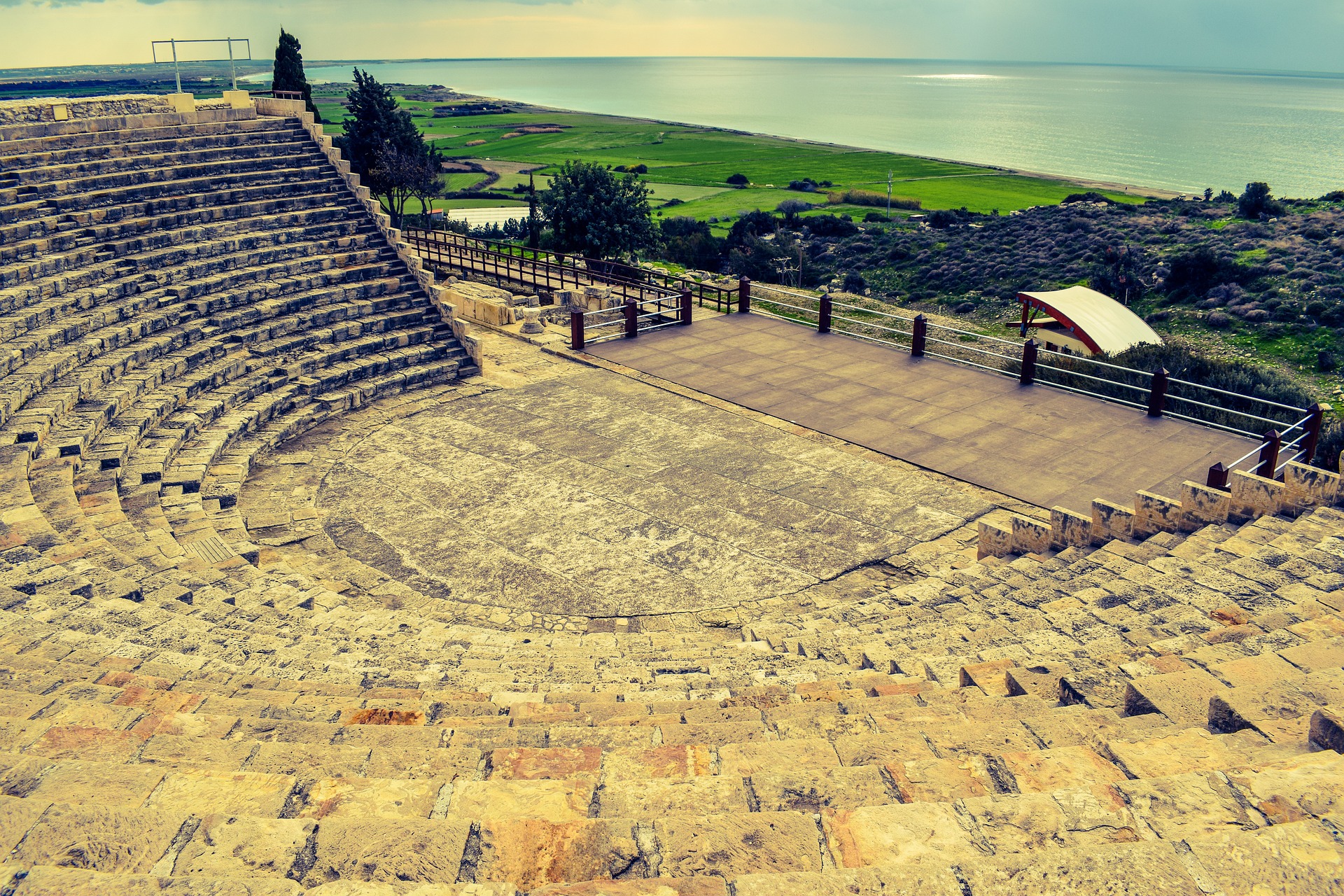 Ancient Greek amphitheater symbolizing appellate oral argument | Appellate Lawyer